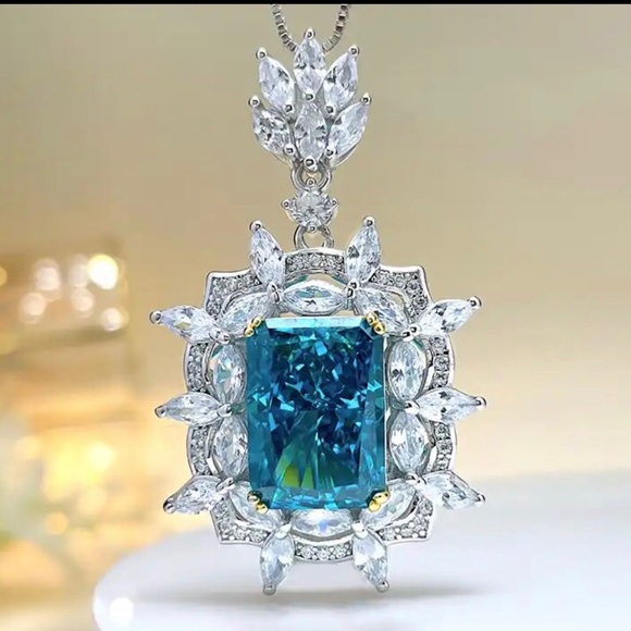 Teal Statement Pendant 925 Silver Necklace - Picture 6 of 7